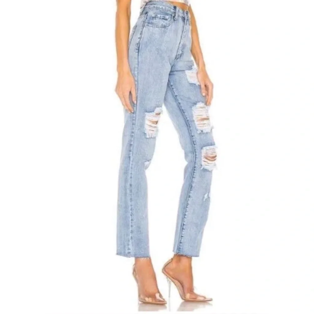SUPERDOWN • Light Wash Ramona Distressed Straight Jeans, 27 - Picture 14 of 16